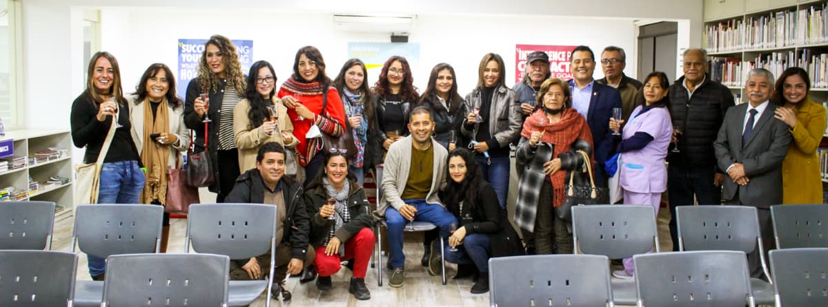 00-ESPEJOS-PARTIDA-DOBLE.min El Cultural